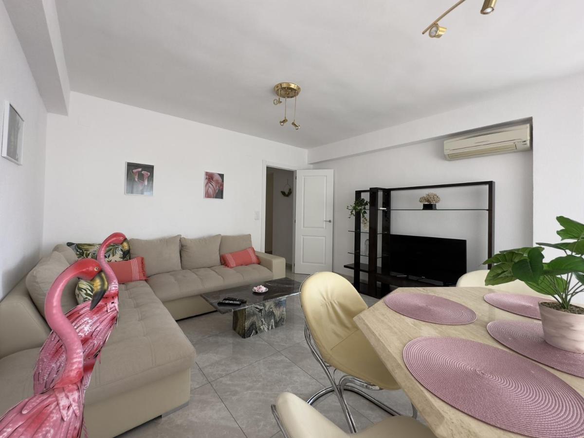 Calanyas Sea View Apartment ベニドルム エクステリア 写真
