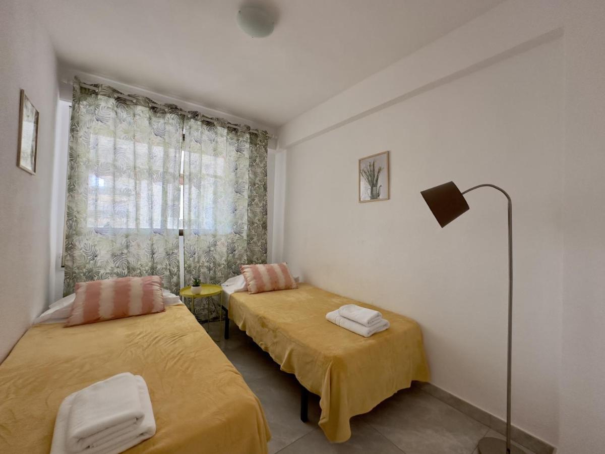 Calanyas Sea View Apartment ベニドルム エクステリア 写真